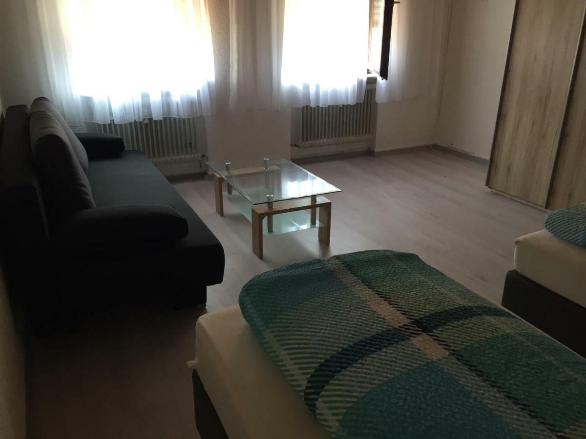 Gasthof Roessle Ochsenwang Bissingen an der Teck Buitenkant foto